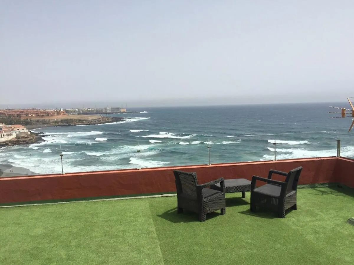 Cosy Flat Beachside Playa Del Hombre Apartment